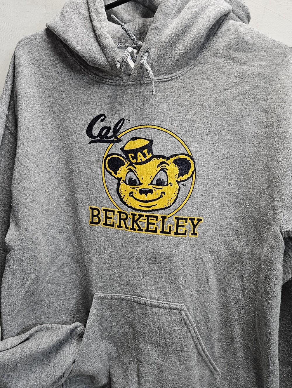 University of California Berkeley Small Unisex Hoodie Sweatshirt Golden Bear